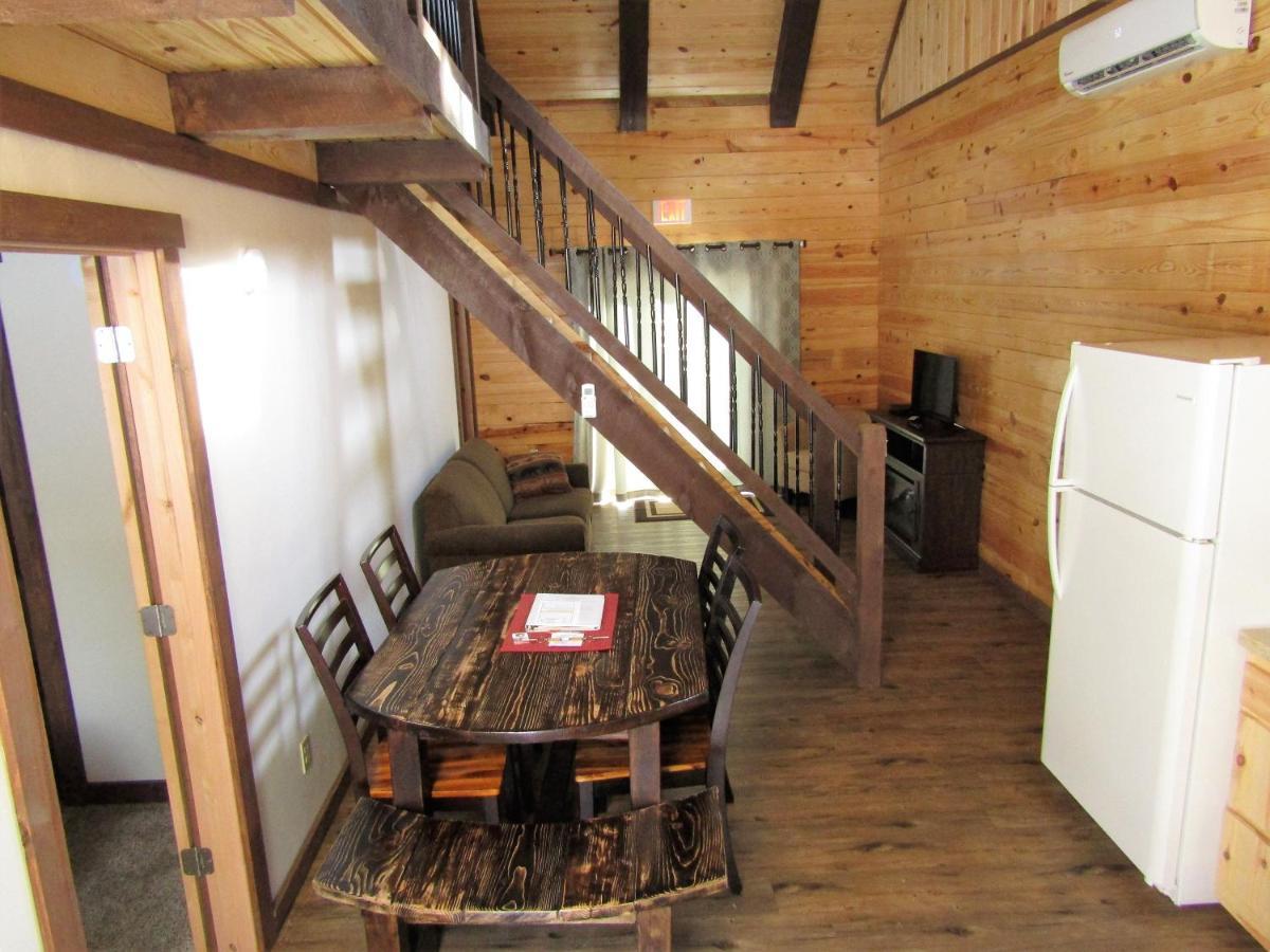 Freedom Ridge Cabins Hill City Extérieur photo