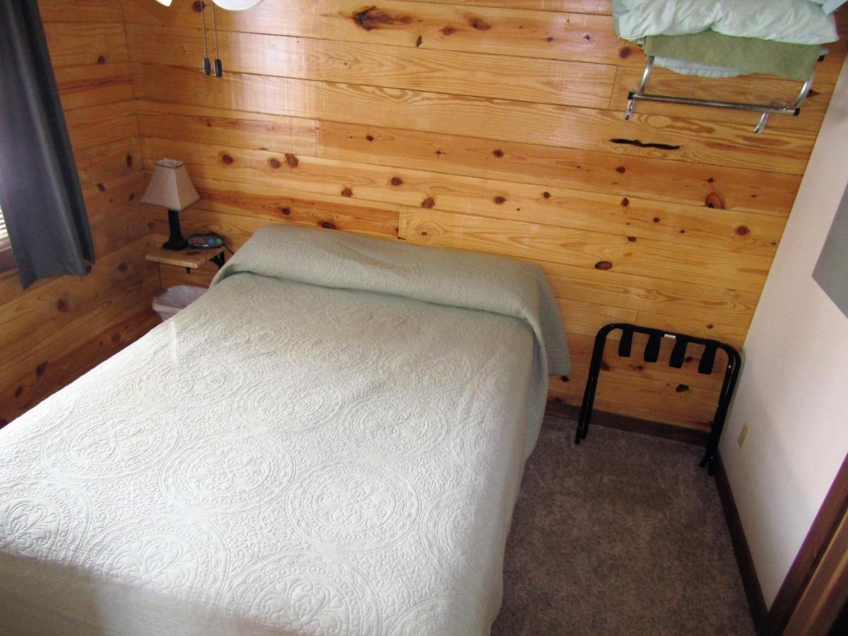 Freedom Ridge Cabins Hill City Extérieur photo